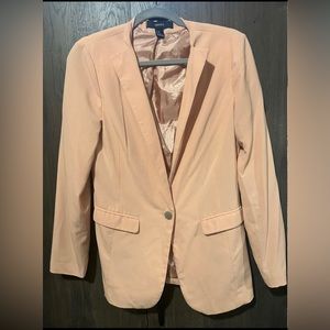 Buttoned blazer